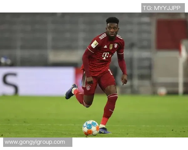 汇聚绿茵传奇风采打造震撼视觉的足球球星壁纸拼图盛宴