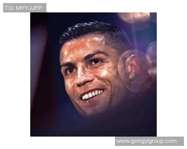 足球后场女球星魅力头像展现实力与风采