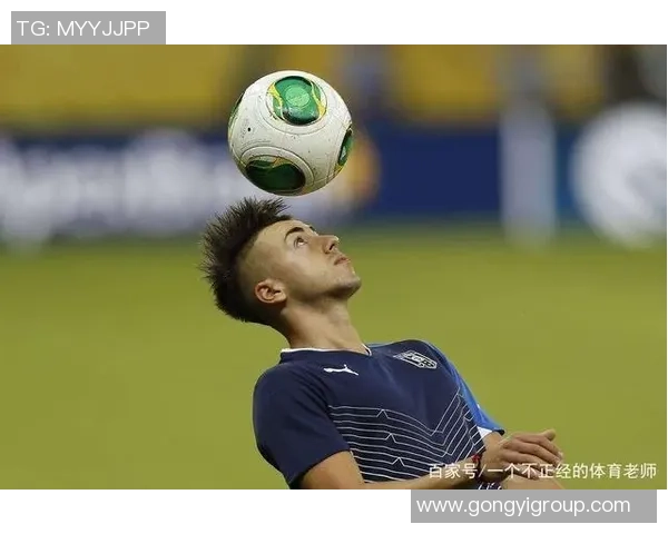 足球赛前颠球高手谁最强这些球员的技巧和魅力不容错过 足球赛前颠球高手谁最强这些球员的技巧和魅力不容错过