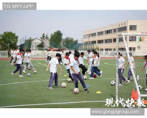 日本高中足球天才崭露头角 引领未来足球新潮流